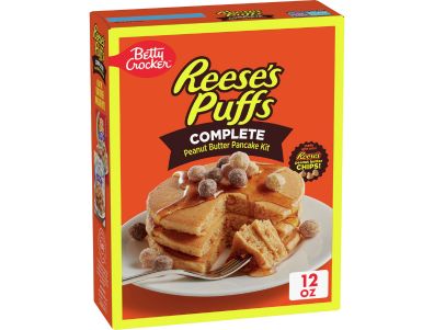 Mezcla para panqueques REESE's PUFFS con mantequilla de maní de Betty Crocker, 12 oz.